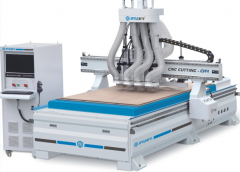 廣東(dōng)極宇開(kāi)料機與(yǔ)傳統的(de)推台鋸(ju)相比的(de)優勢