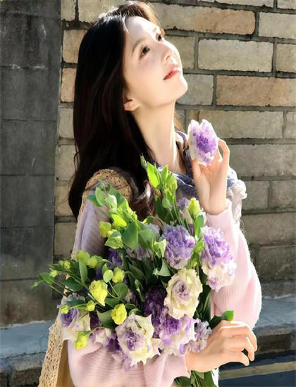 南江村的妇女市场表现对比值得回味的：票房成绩与口碑关系